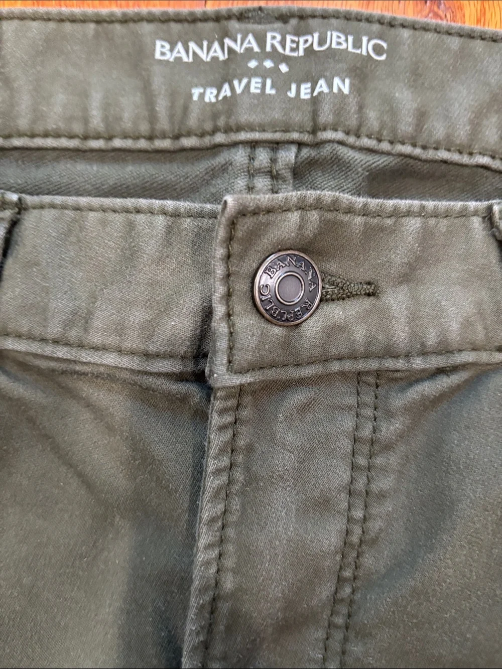 Banana Republic Slim Men's Olive Green Jeans